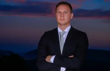 Bachelor-Tuomaksen hylkäämä Laura järkyttyi pakeista: Minulla ei ole Tuomakselle mitään sanottavaa!