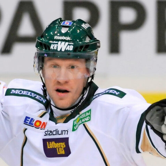 Hannes on entinen huippukiekkoilija Hannes Hyvönen