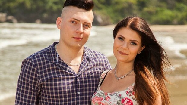 Joonas ja Pauliina sekstailivat molemmat sinkkujen kanssa - näin päättyi Temptation Islandin karuin iltanuotio! Pauliina ja Joonas TISuomi-saarella