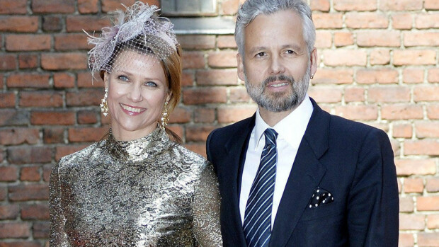 Prinsessa Märtha Louisen eroprosessissa yllätyskäänne - suhde Ariin lämpenee taas! Norjan prinsessa Märtha Louise ja Ari Behn