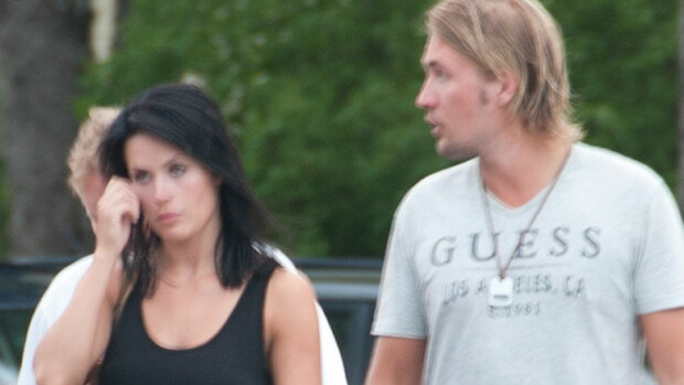 Mitä tapahtui viime vuonna? Martinan ja Stefan Thermanin käytös muuttui selvästi noin vuosi ennen eroa! martina aitolehti ja stefan therman
