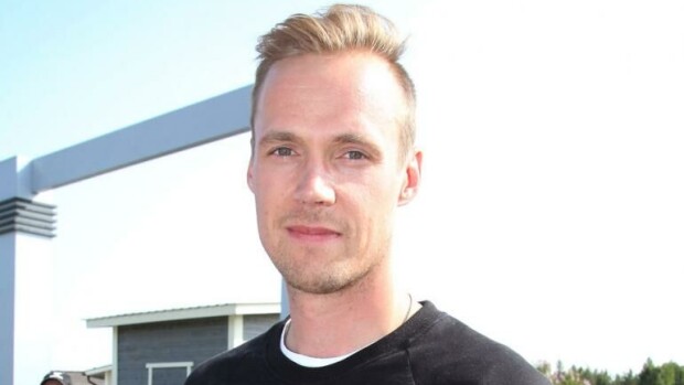 NHL-tähti Pekka Rinne rakastui – uusi kulta muistuttaa runsaasti ex-kihlattua! Pekka Rinne.