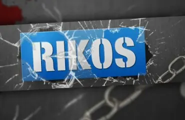 Mies ahmi irtokarkkeja urakalla Lohjalla – suursyömäri aiheutti tonnin vahingon!