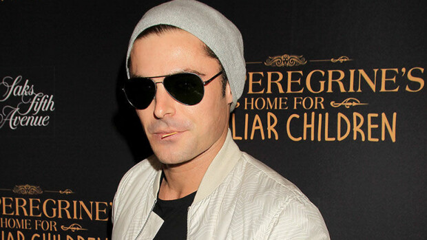 Huhhuh, Zac Efron riisui Disney-maineensa: mikä Baywatch-hottis! Zac Efron punaisella matolla