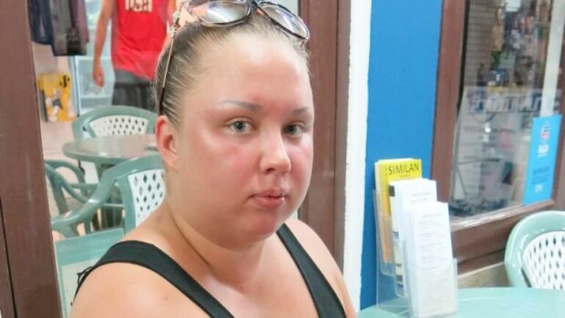 Henna Kalinainen ja Juha-rakas riehuivat hotellissa - Henna yritti varastaa matkakassan! henna kalinainen