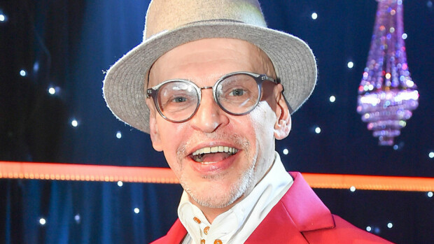 Tanssilegendan firmalla heikompi vuosi – Jorma Uotisen putiikille jättitappiot! Tanssija Jorma Uotinen.