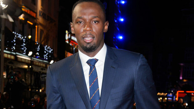 Usain Bolt jälleen vauhdissa: hinkkasi itseään naisia vasten – kuvat! Usain Bolt