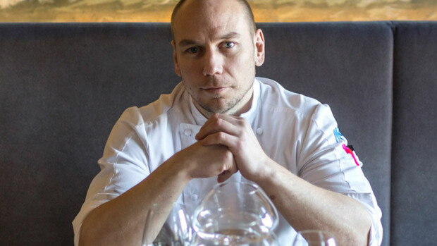 Hyvä Suomi, Michelin-tähdet jaettiin: Tommi Tuomisen ravintola teki historiaa! Ravintoloitsija Tommi Tuominen