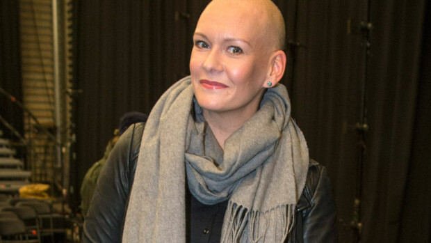 Syöpähoidot lopettanut Heidi Sohlberg hehkuu onnea: Saan olla joka päivä kiitollinen! Heidi Sohlberg