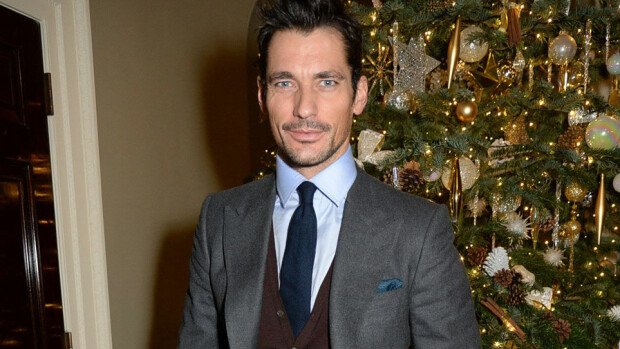 Malli ohjeistaa miehiä: vältä näitä, jos haluat pukille! David Gandy