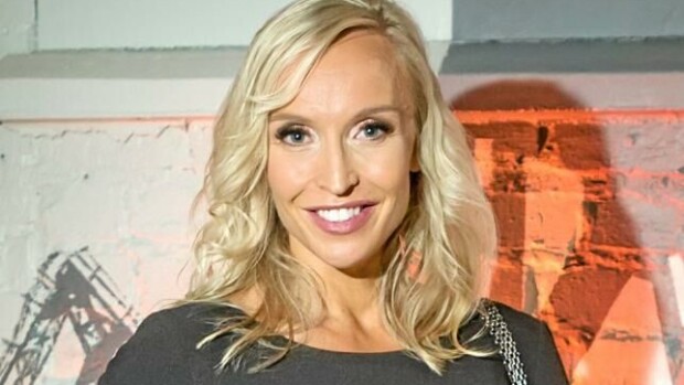 Wau, mikä bikinibeibe Jutta Gustafsbergistä kuoriutui - kuva! jutta gustafsberg