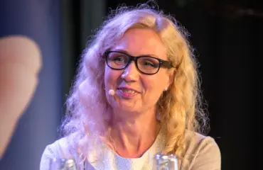 Anneli Auer blogissaan: Yllättävältä taholta uutta tietoa!