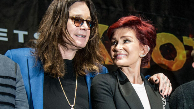 Sharon Osbourne paljasti: Ozzy haluaa uusia vihkivalamme! Ozzy ja Sharon Osbourne