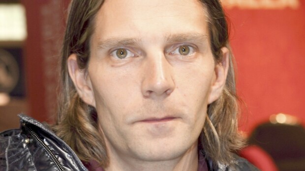 Janne Ahonen herätti pahennusta: ”Ilman hyppy kulkisi paremmin” – kuva! Janne Ahonen bongattiin ystäviensä kanssa huoltoasemalta.