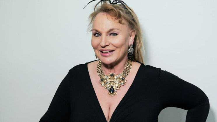 Huh, tekeekö pornoveteraani BB-Armi paluun seksimessujen lavalle?! Huh, tekeekö pornoveteraani BB-Armi paluun seksimessujen lavalle?!