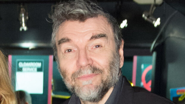 Verottaja ei lamauttanutkaan Kauko Röyhkää – tienasi yli 100 000 euroa! Verottaja ei lamauttanutkaan Kauko Röyhkää – tienasi yli 100 000 euroa!