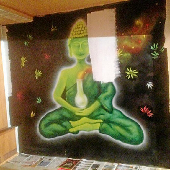 Yök, mikä vessanpönttö - kaikki kuvat räppäri Junon vuokra-asuntoläävästä!