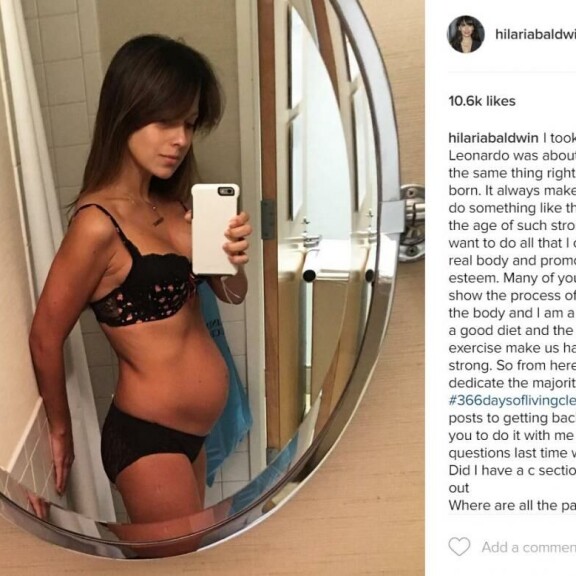 Alec Baldwinin Hilaria-vaimo poseeraa vain 24 tuntia synnytyksen jälkeen: Tältä tavallinen vartalo näyttää!