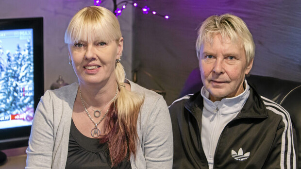 Pia Nykänen pääsi komistuksen kainaloon - tunnistatko tähdet nostalgisista kuvista?