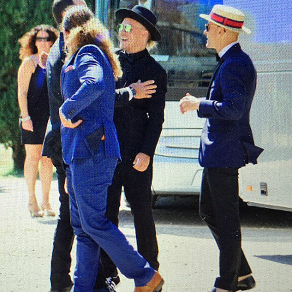 Oho, suosikkiräppärit yllättäen Kimin ja Mintun häissä - katso!