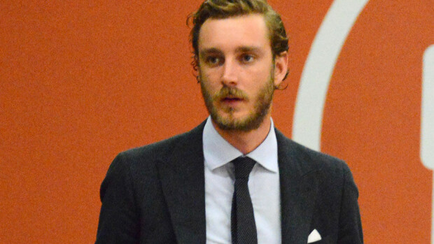 Pierre Casiraghi törmäili veneellään! Pierre Casiraghi törmäili veneellään!