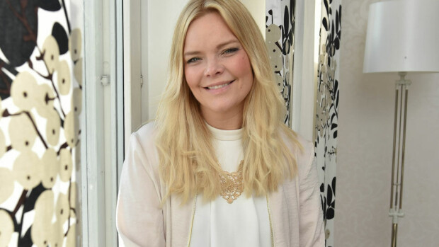 Anette Olzon vaihtoi laulukieltä – yritti euroviisuedustajaksi! Anette Olzon vaihtoi laulukieltä – yritti euroviisuedustajaksi!