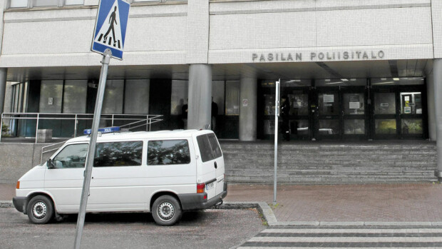Poliisi tutkii julkkisten uutta seksivideorinkiä! Poliisi tutkii julkkisten uutta seksivideorinkiä!