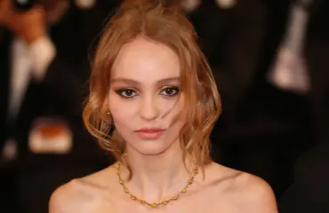 Tunnistaisitko? Johnny Deppin tyttären hurja muodonmuutos