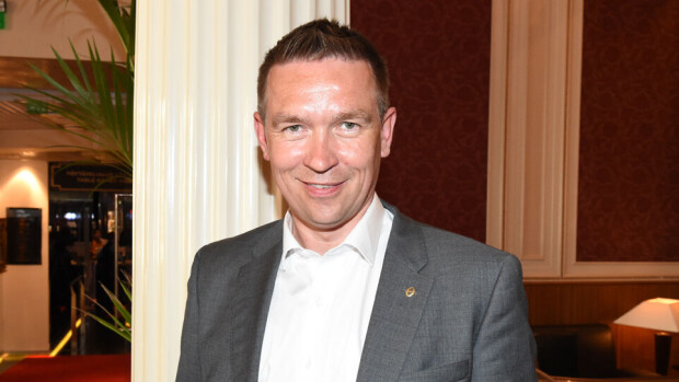 Kansanedustaja Tom Packalén oli kohupoliisin alainen: Tätä mieltä olen Aarniosta! Kansanedustaja Tom Packalén oli kohupoliisin alainen: Tätä mieltä olen Aarniosta!