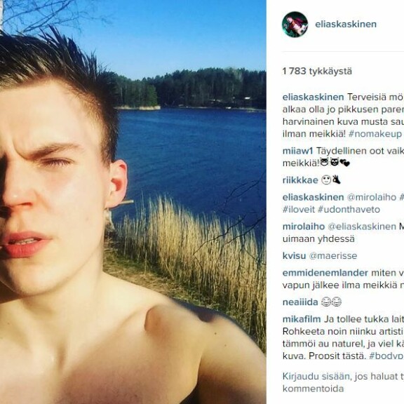 Oho, Jenni Vartiainen ja laulajakulta tunnelmoivat mökillä - kuvat!
