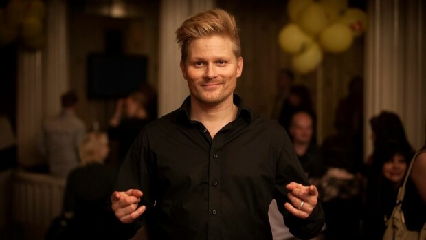 Mika Ikonen kuvausmatkalla Tanskassa: Pääsin näyttelemään superammattilaisen kanssa! Mika Ikonen kuvausmatkalla Tanskassa: Pääsin näyttelemään superammattilaisen kanssa!
