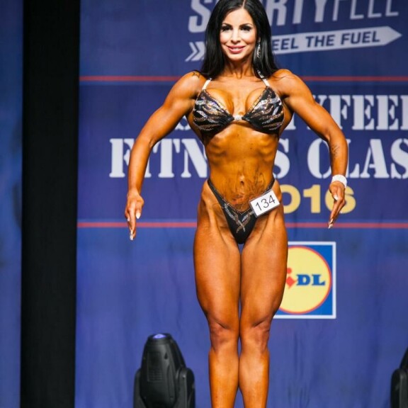 Bull Mentulan Maru-kihlattu fitness-sijoituksestaan: Nitistän vielä muutaman kilon - kuva!