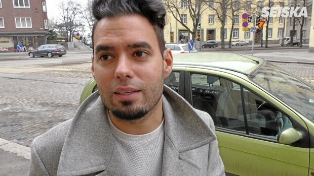 Järkyttynyt povipommi Maisa Torppa Seiskalle: Olenko yksi Axlin uhreista? Järkyttynyt povipommi Maisa Torppa Seiskalle: Olenko yksi Axlin uhreista?