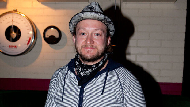 Kääk, millainen kampaus Duudson-Jarpilla oli teininä: Olin kuumis! Kääk, millainen kampaus Duudson-Jarpilla oli teininä: Olin kuumis!