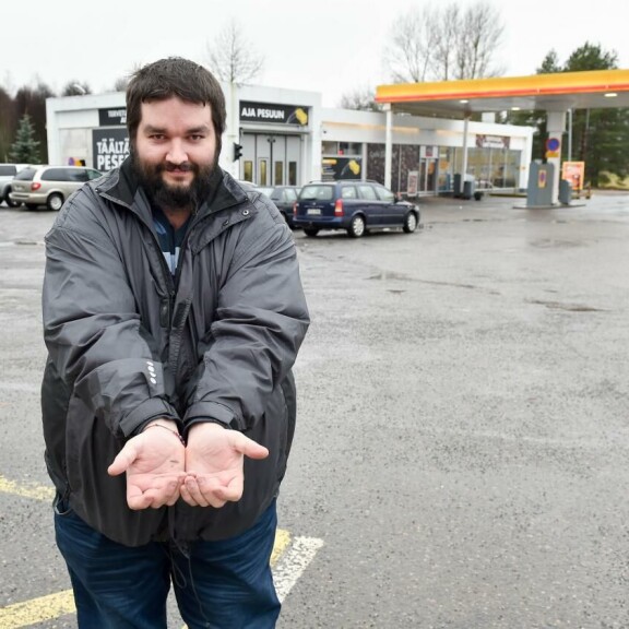 Työtön Tommi salakuljetti nuuskaa Suomeen: 400 000 euron lasku!