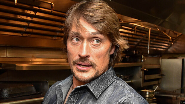 Teemu Selänne yllättää: Tämän takia en ole Facebookissa! Teemu Selänne yllättää: Tämän takia en ole Facebookissa!