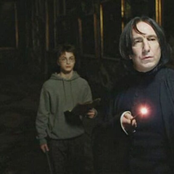 Daniel Radcliffe suree: Alan Rickman oli tärkein tukijani!
