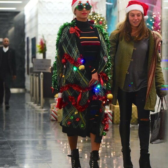 Kääk, mikä asu Beyoncé - kuva!