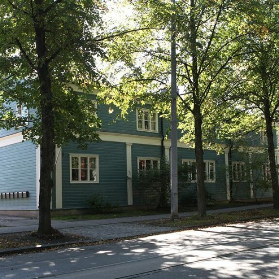 Manuela Bosco tuplasi neliönsä – muutti jugend-taloon! Kuva!