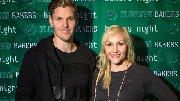 Emma Kimiläinen ja Timo-kulta paljastavat vihdoin: Näin rakkaustarinamme alkoi! Emma Kimiläinen ja Timo-kulta paljastavat vihdoin: Näin rakkaustarinamme alkoi!
