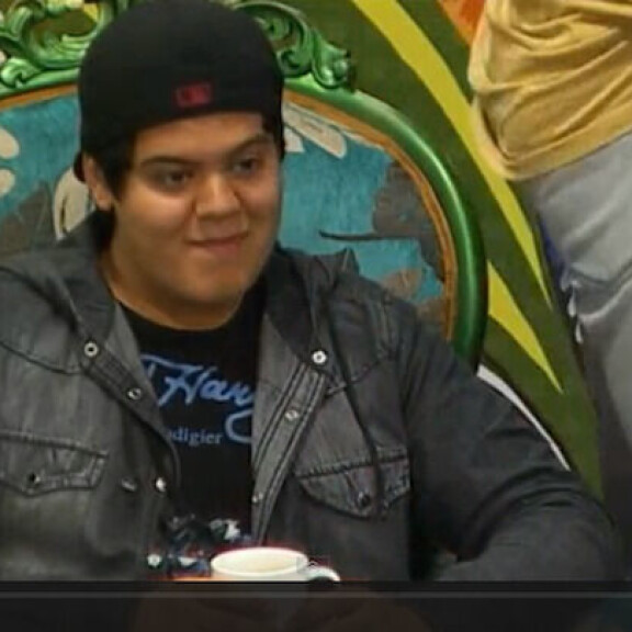 Video: Vieläkö muistat – Persu-Tynkkynen pieraisi tv-tähden naamalle!