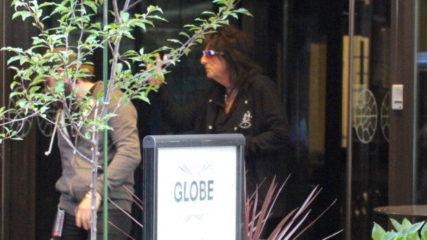 Alice Cooper viihdytti faneja Helsingissä - kuva! Alice Cooper viihdytti faneja Helsingissä - kuva!