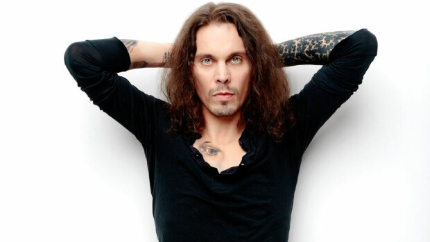 Ville Valo ja mallirakas: ero! Ville Valo ja mallirakas: ero!