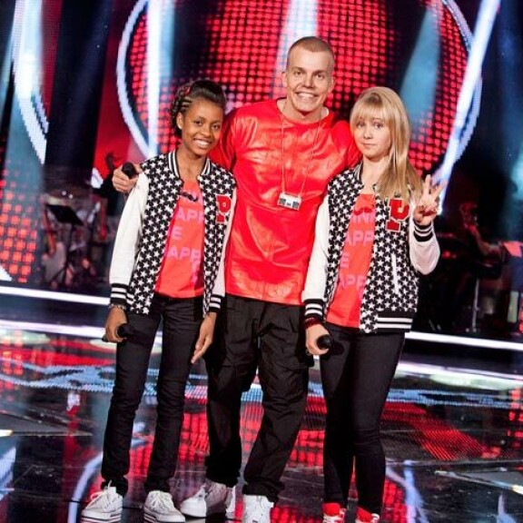 The Voice of Kids -kisassa vuosikymmen sitten Viivi sijoittui kakkoseksi. The Voice of Kids -kisassa vuosikymmen sitten Viivi sijoittui kakkoseksi.