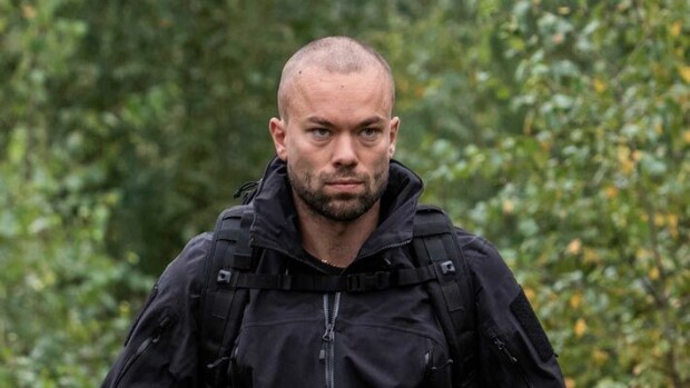Erikoisjoukot-sarjan tähti Matias Petäistö vaihtoi alaa: Pyöritän Sveitsin hiihtokeskusta Matias Petäistö