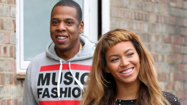 Suomalaisturistit hieraisivat silmiään: nyrkkeilyottelun yleisössä Jay Z ja Beyoncé! Suomalaisturistit hieraisivat silmiään: nyrkkeilyottelun yleisössä Jay Z ja Beyoncé!