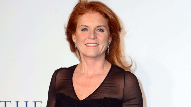 Sarah Ferguson palautuu rintojenkorjauksesta – yllättävä apukeino henkiseen toipumiseen
