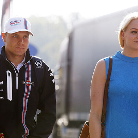Huh, mitä vauhtia F1-Valtteri Bottas ui kilpaa appiukkonsa kanssa - video!