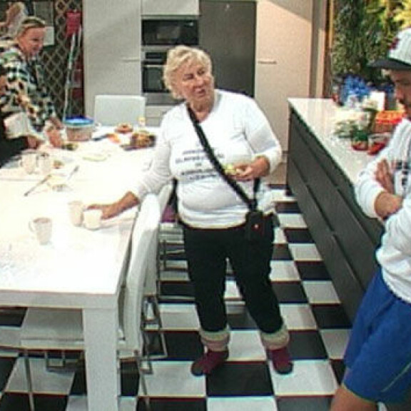 BB-Tuulikki jakeli kummallisia faktoja: Siemensyöksy on Luojalta tuhlausta!