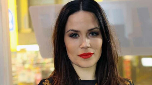 Martina Aitolehden pikkusisko on kuollut Martina Aitolehden pikkusisko on kuollut